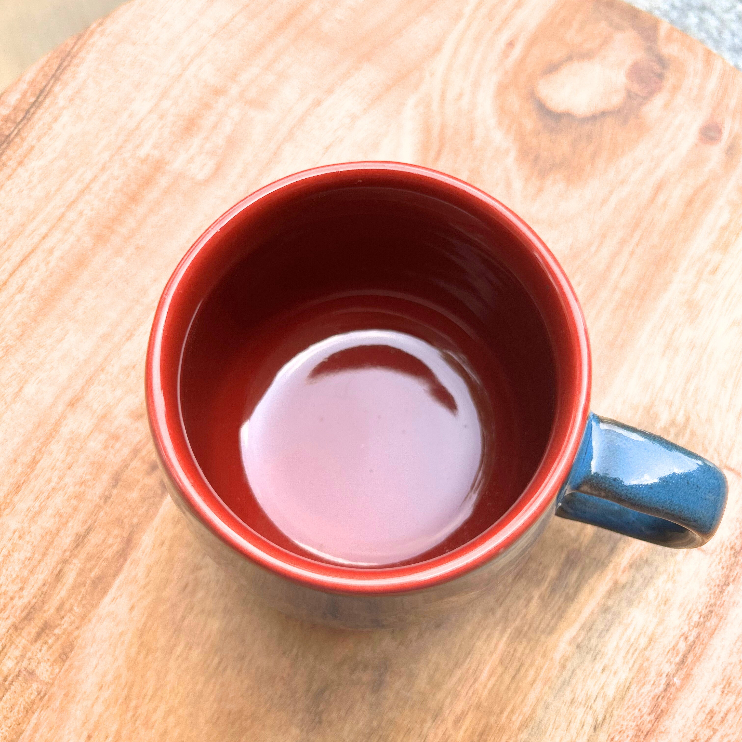 Blue Exterior & Red Interior Oval shaped glossy Coffee/Tea Mug
