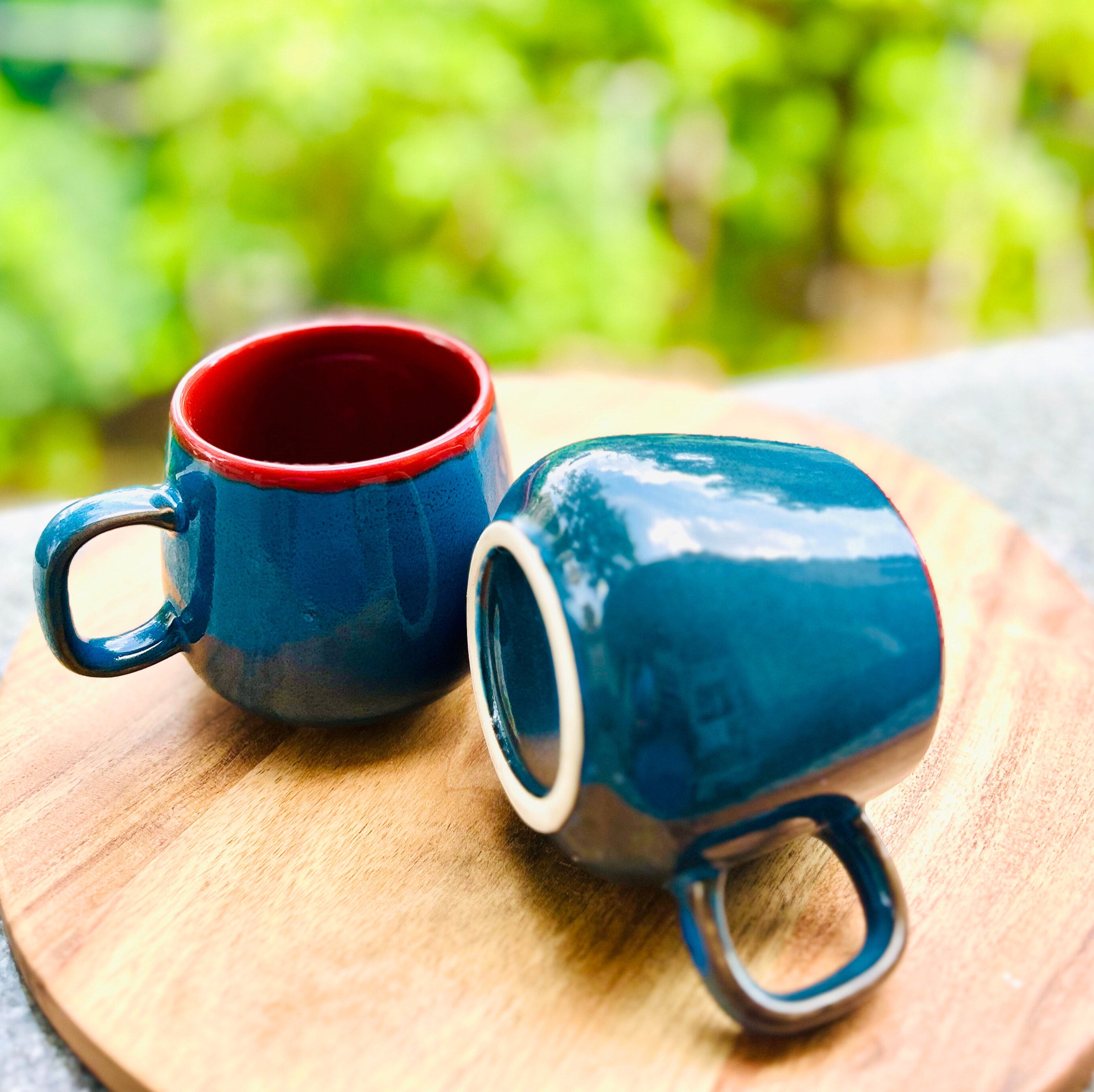 Blue Exterior & Red Interior Oval shaped glossy Coffee/Tea Mug