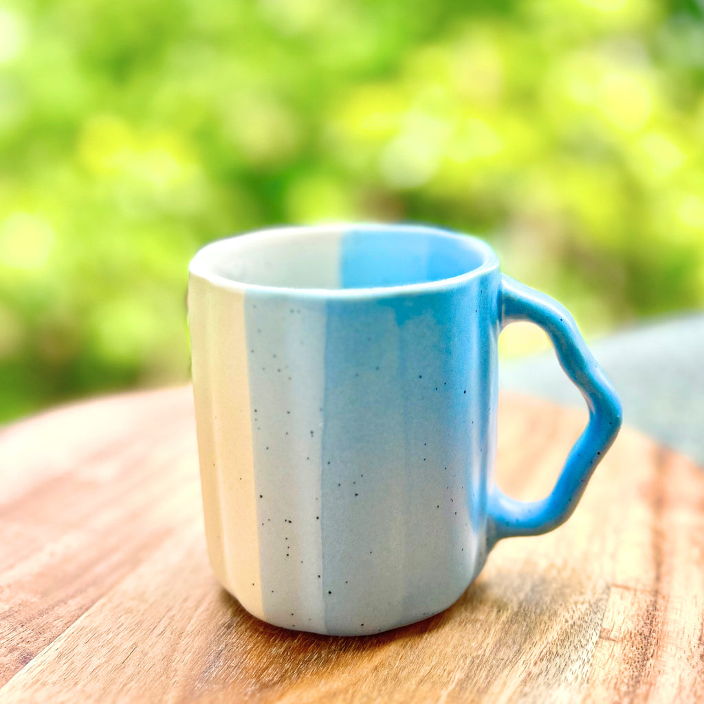 Blue & White Dual-Tone with Textured Handle Coffee/Tea Mug
