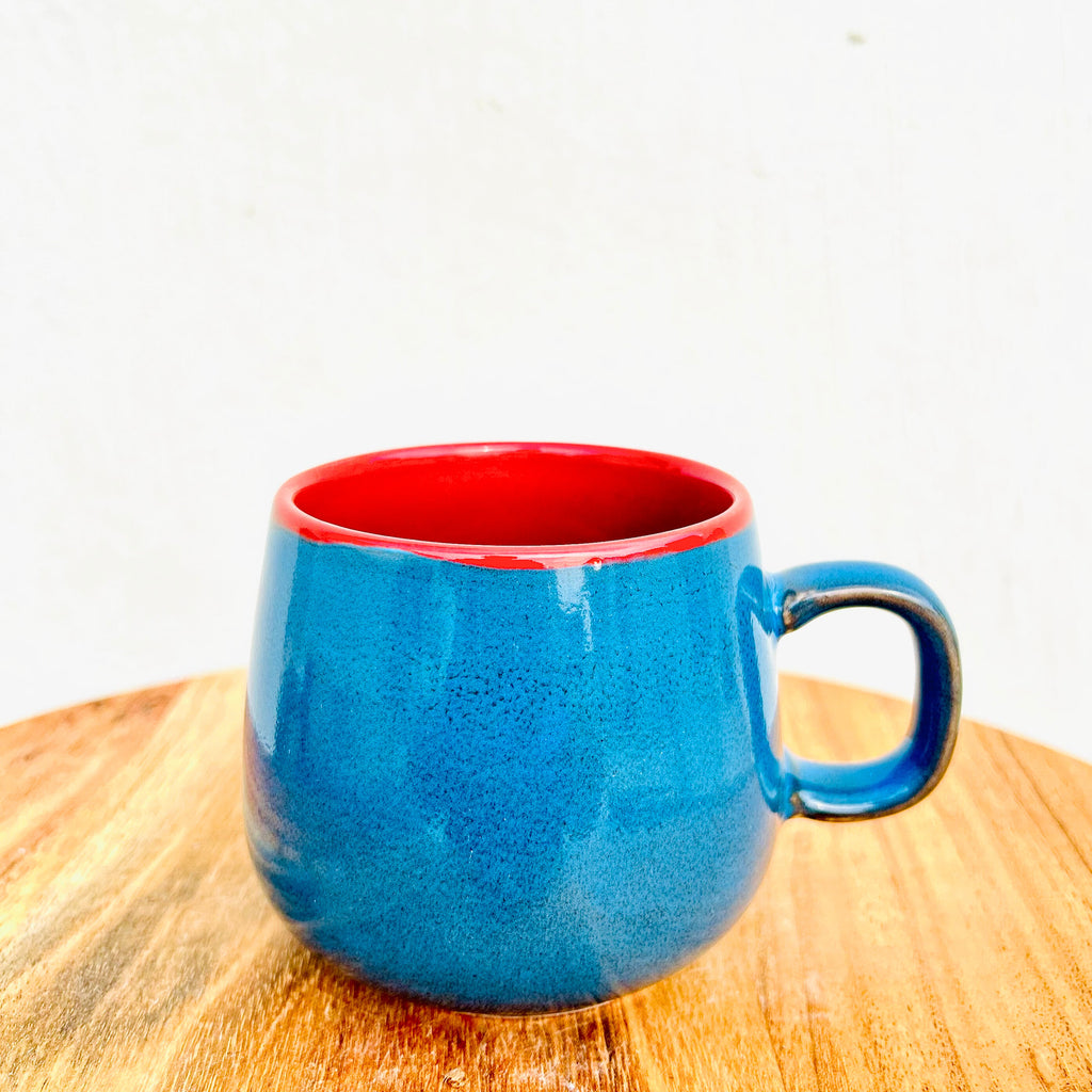 Blue Exterior & Red Interior Oval shaped glossy Coffee/Tea Mug