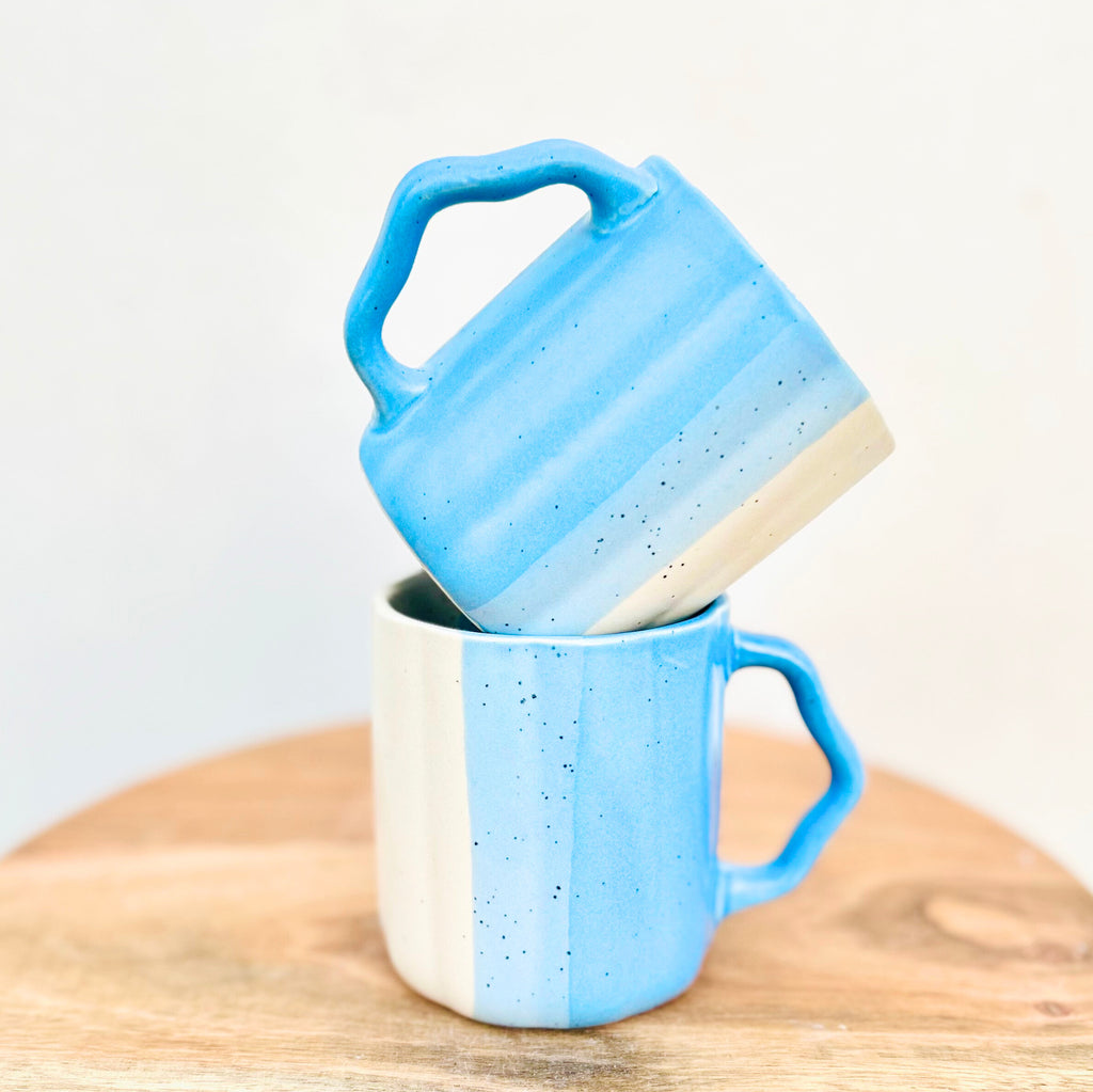 Blue & White Dual-Tone with Textured Handle Coffee/Tea Mug