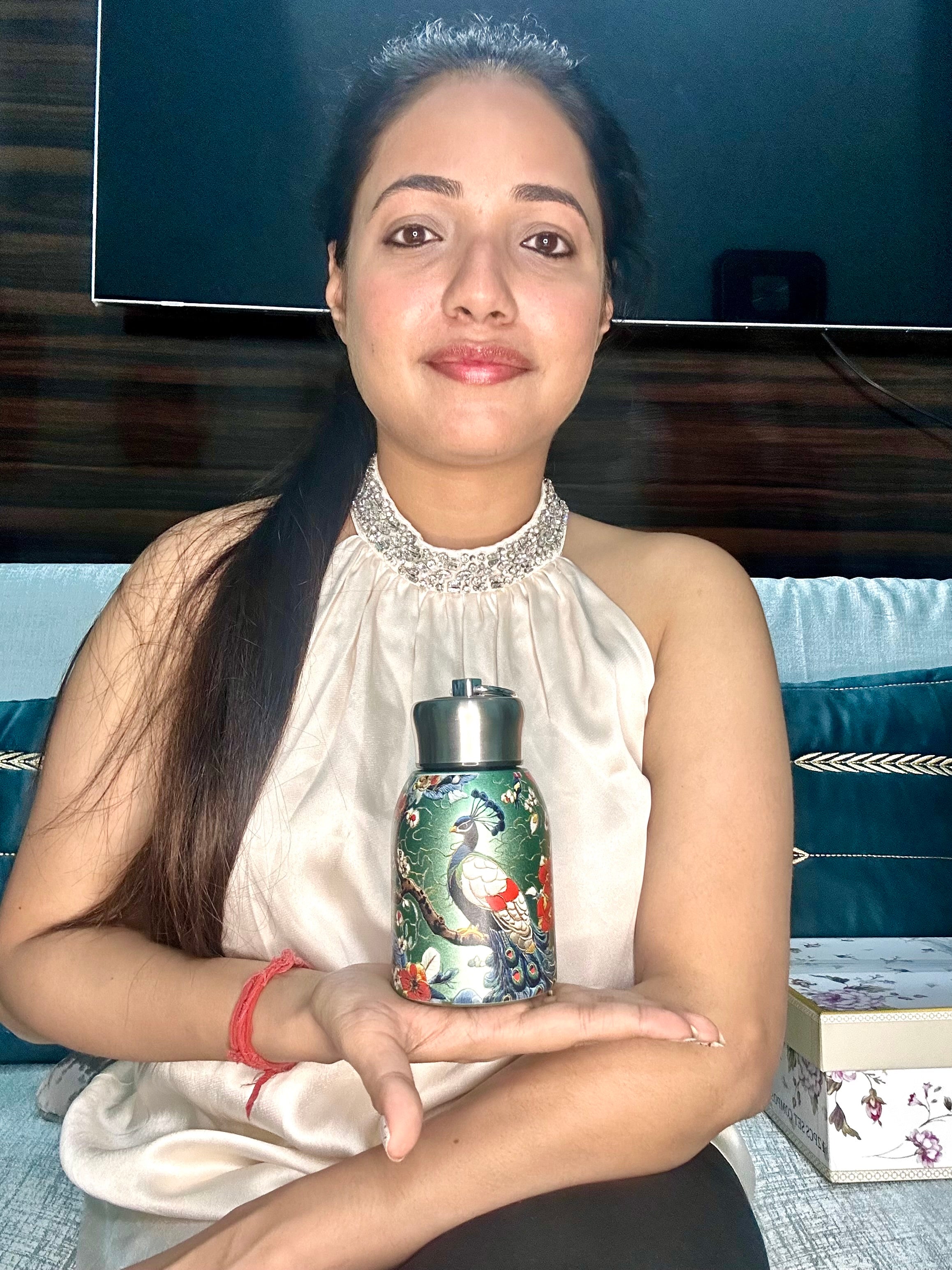 Peacock Majesty Bottle - Metallic Green (250ML, Pocket Friendly, HOT & COLD, Leak Proof Lid)