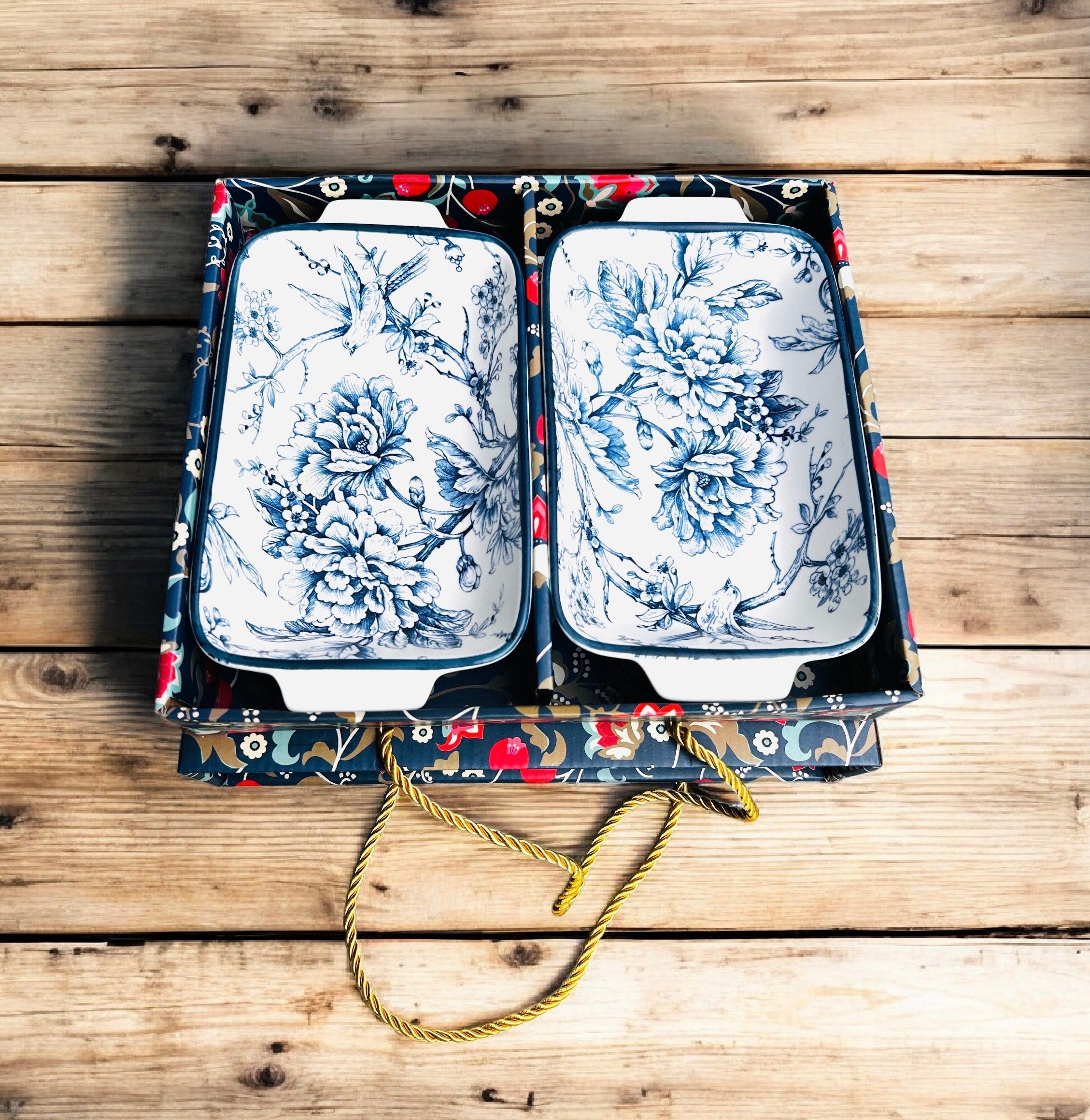 Blue Bloom Porcelain Handled Platter Set (Set of 2)