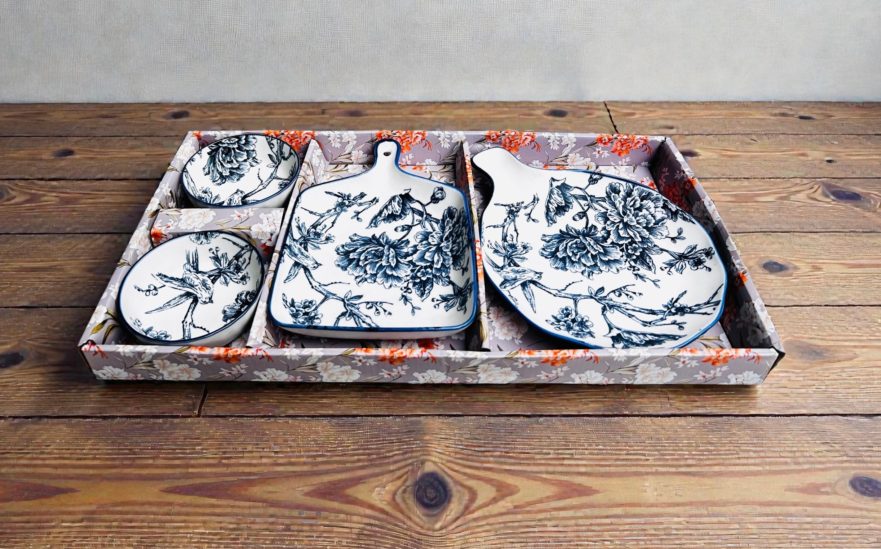 Blue Garden Porcelain Serving Platter Set (Set of 4)