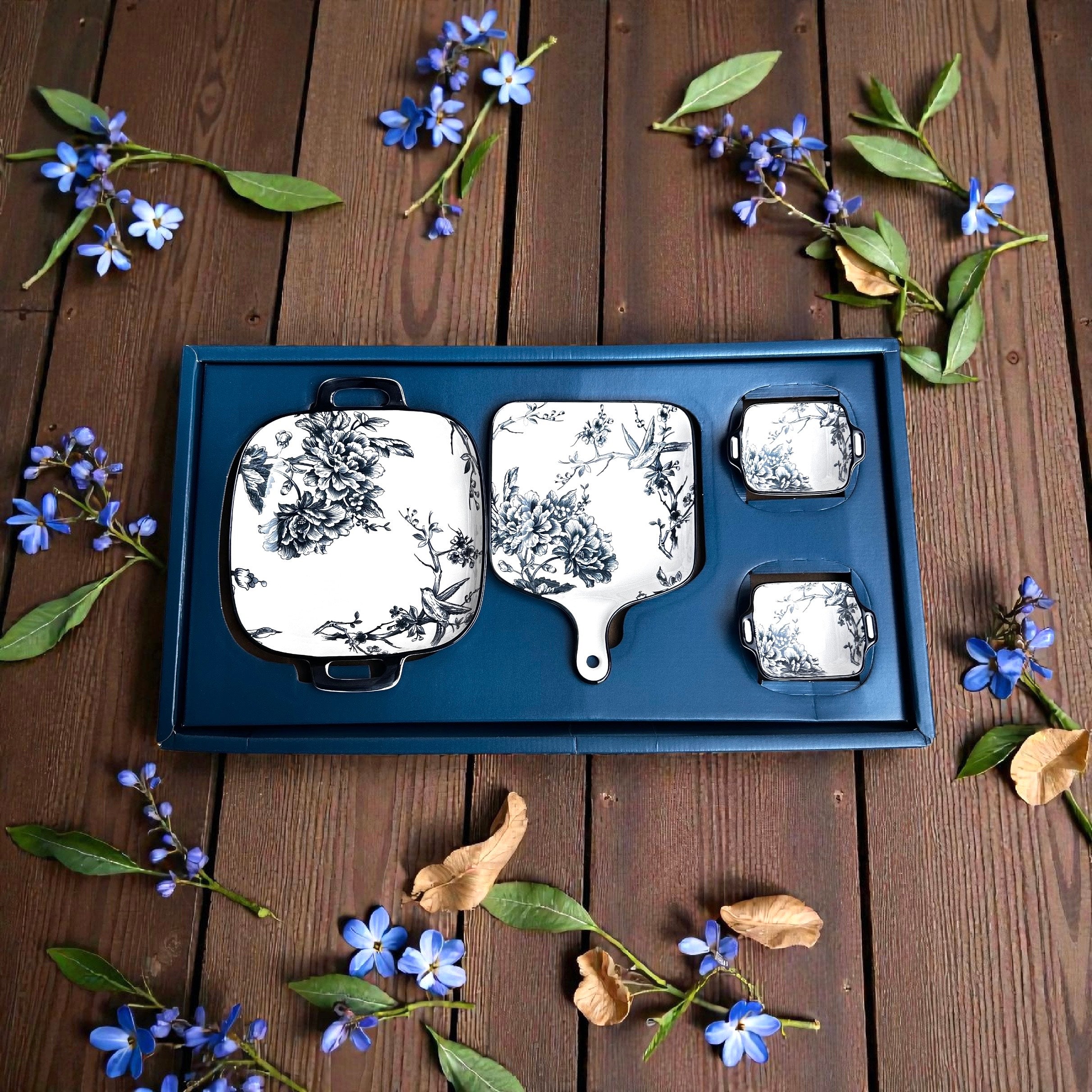 Midnight Garden Porcelain Serving Platter Set (Set of 4)