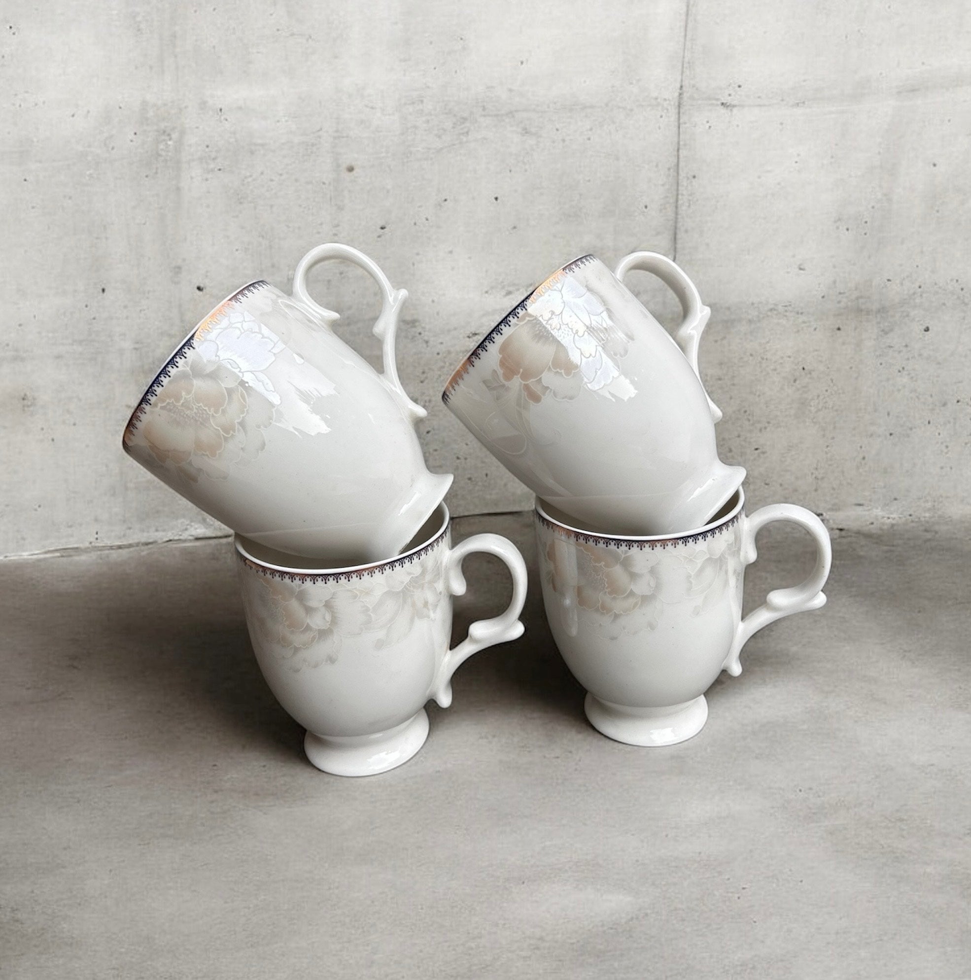 The Royal Petal Mug (6-Piece)