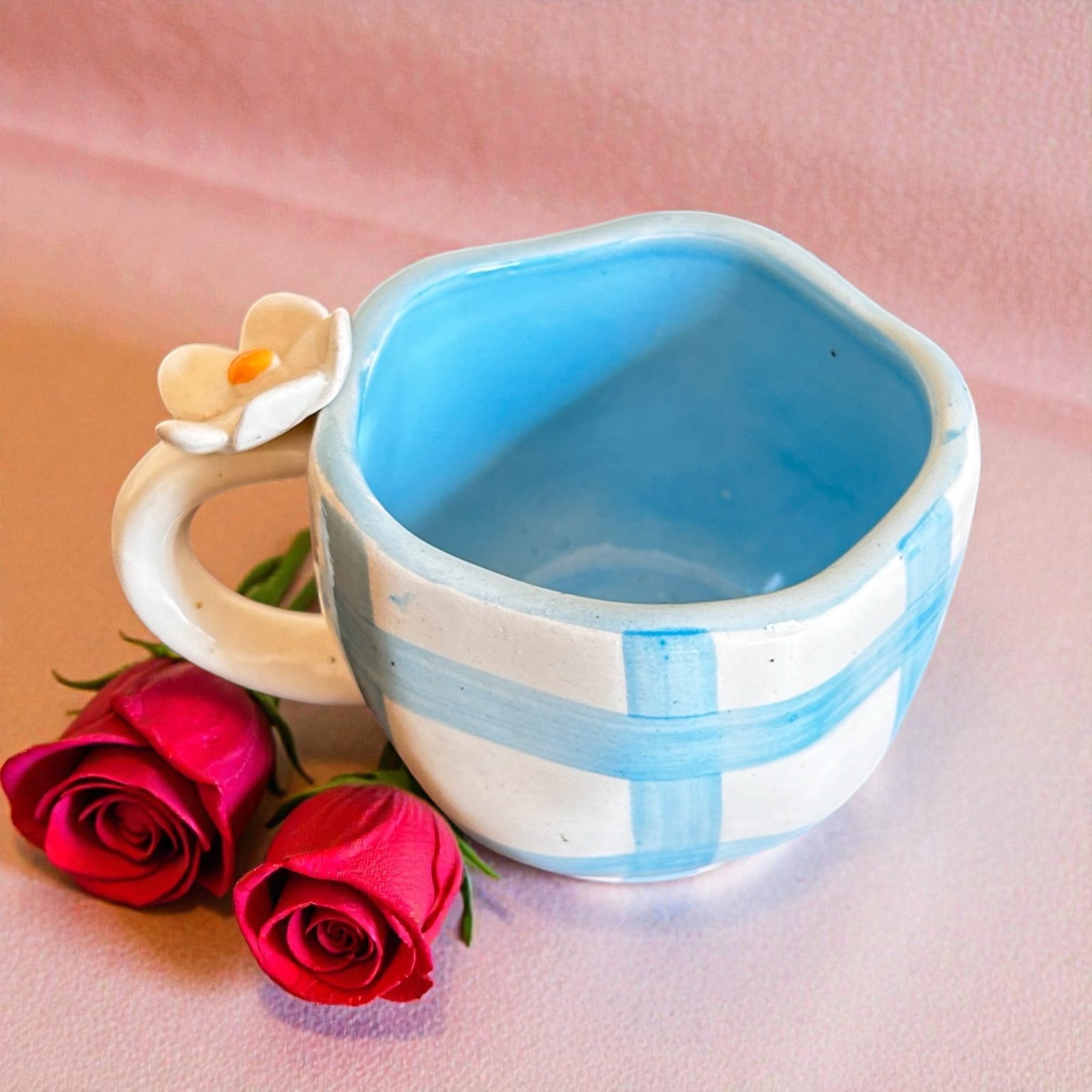 She Leads with Love Mug (Set of 2)