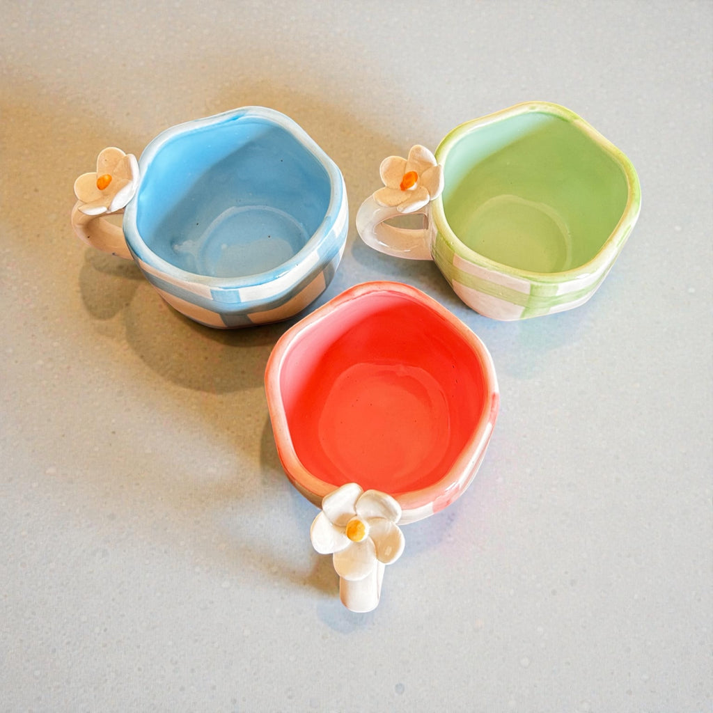 She Leads with Love Mug (set of 3)