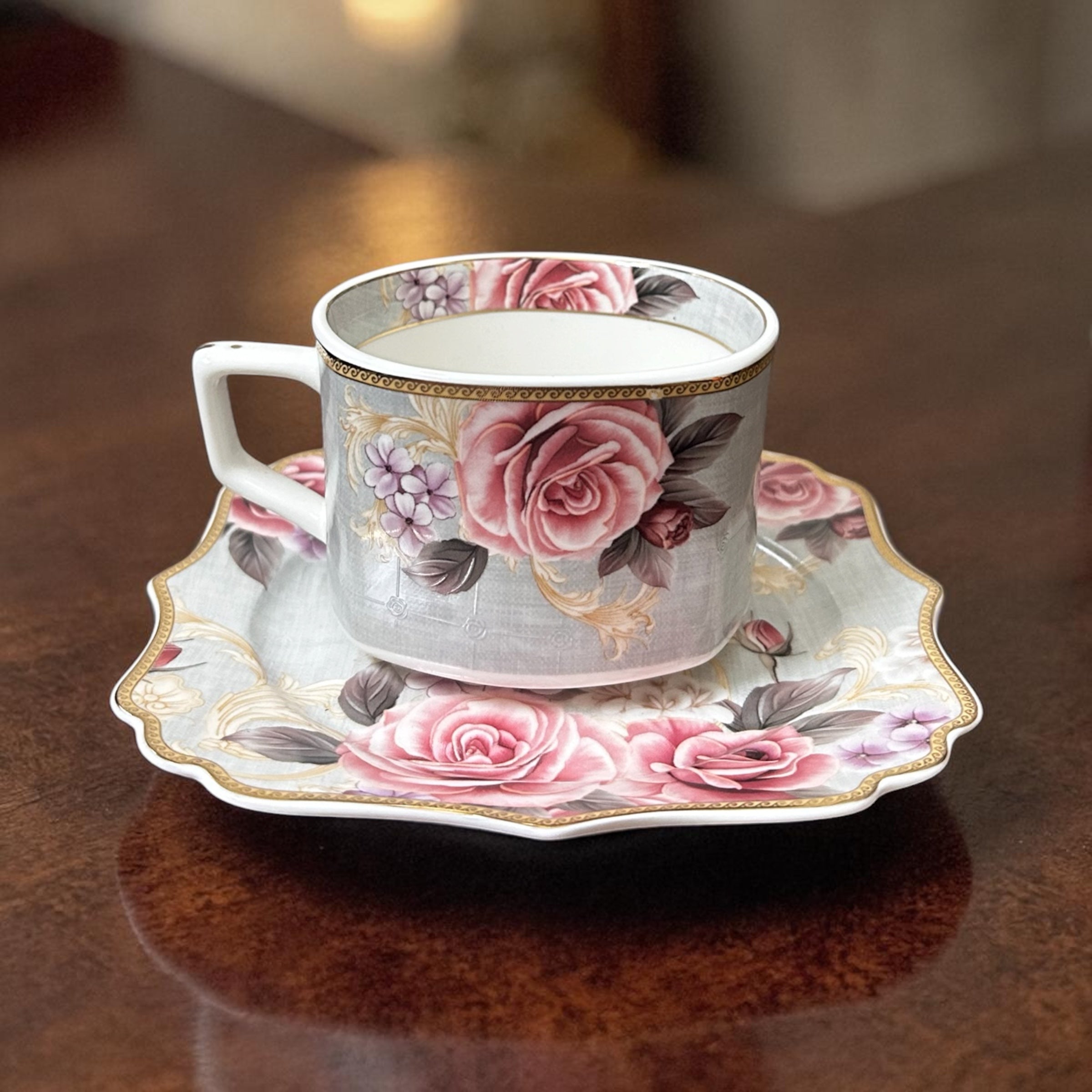 Maison de Fleur Premium Tea Set (12 pieces; 6 Cups & 6 Saucers)